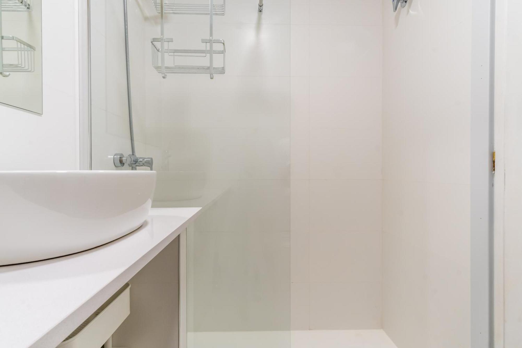 מדריד Bright And Cozy - 1Bedroom 1Bath - Las Letras מראה חיצוני תמונה